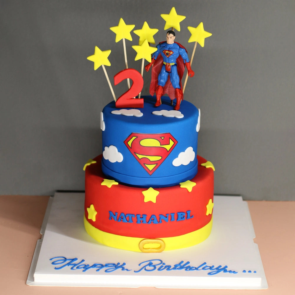 Superman cake design