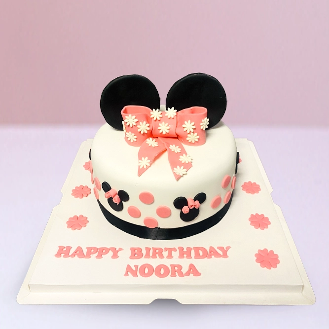 Gorgeous Minnie Mouse Cake in Qatar