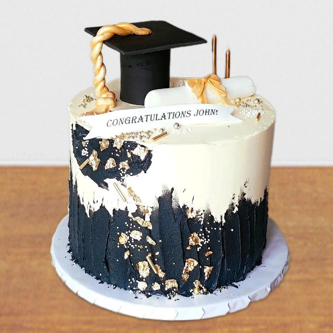 Mouthwatering Graduation Day Cake