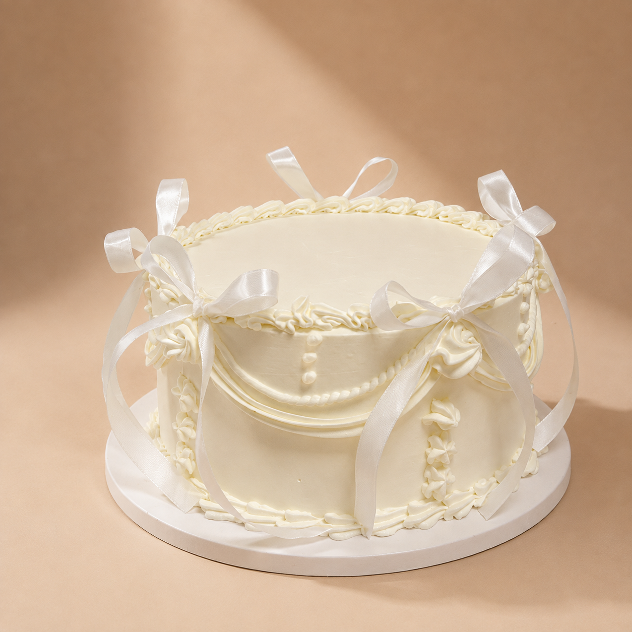 Majestic White Glow Cake