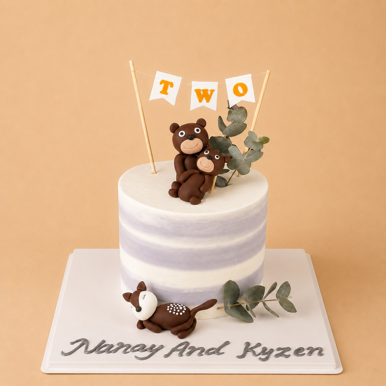 Cute Mama Bear Cake