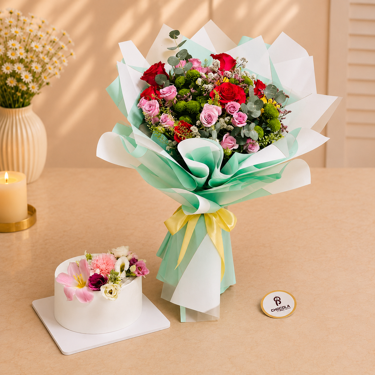 Floral fantasy cake and flower bouquet combo