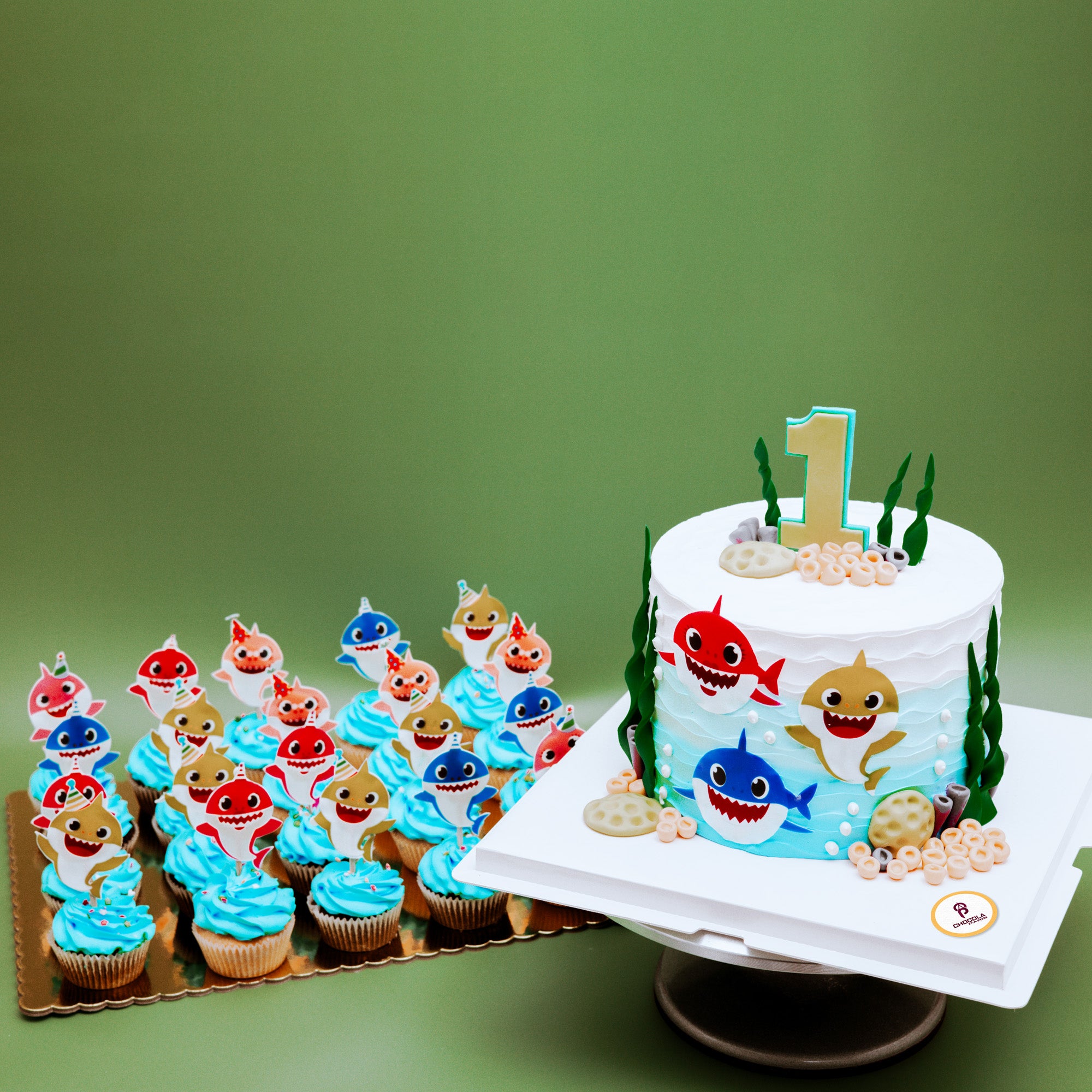 Baby shark cake with cupcakes