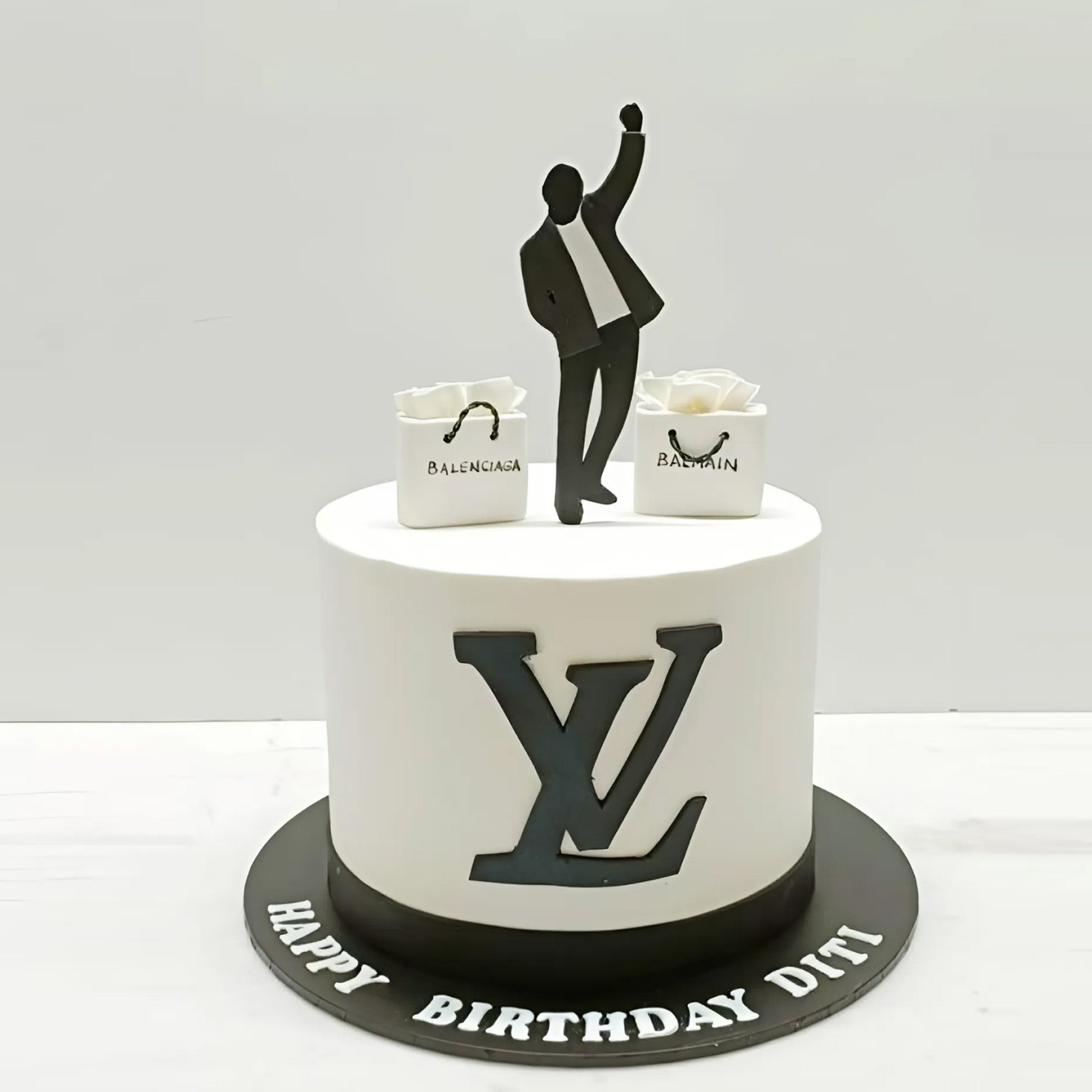 Handsome Man’s LV Cake