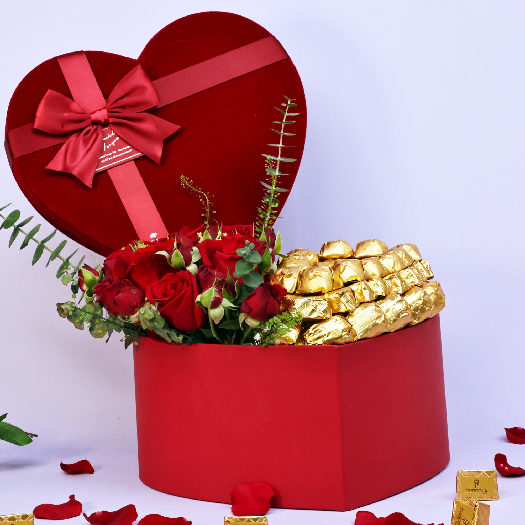 Roses and Chocolate Love Box