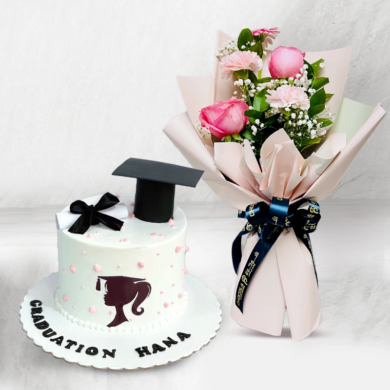 Mesmerising Graduation Day Cake With Flowers Combo