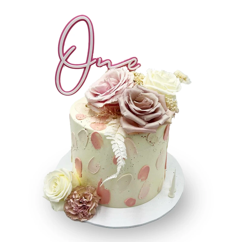 Elegant Flower Cake in Qatar